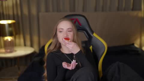 Snapshot of anabel2054 chatting on February 2025 03:36:02 PM Sweet girls online show from February 2025 03:36:02 PM