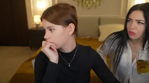 Snapshot of anabel2054 chatting on March 2025 03:30:02 PM Sweet girls online show from March 2025 03:30:02 PM