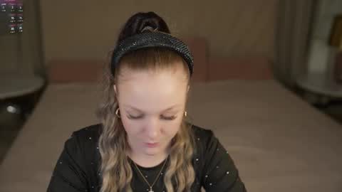 Snapshot of anabel2054 chatting on October 2025 10:35:01 AM Sweet girls online show from October 2025 10:35:01 AM