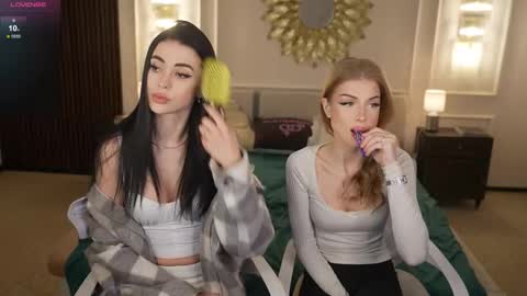 Sweet girls online show from March 2026 09:03:02 AM