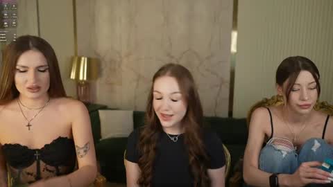 Sweet girls online show from April 2026 07:29:01 PM