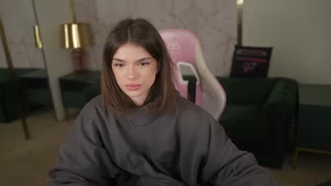 Sweet girls online show from July 2026 02:57:02 PM