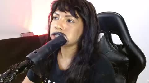 anabel alice gandara  online show from February 2025 11:19:02 AM