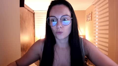 Snapshot of anabel_25 chatting on February 2025 10:00:01 PM Anabel online show from February 2025 10:00:01 PM
