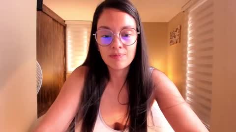 Snapshot of anabel_25 chatting on March 2025 09:24:01 PM Anabel online show from March 2025 09:24:01 PM