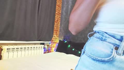 Snapshot of anabelblack chatting on September 2025 11:32:01 AM Anna online show from September 2025 11:32:01 AM