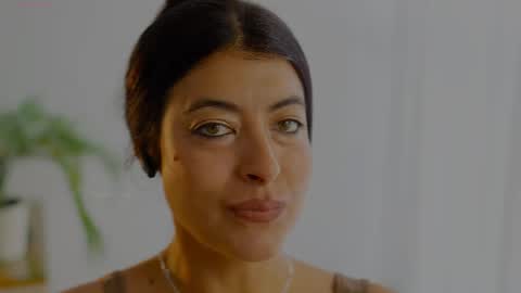 Snapshot of anabelcurvy chatting on April 2026 09:11:02 AM anabelcurvy online show from April 2026 09:11:02 AM