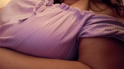 Snapshot of anabellovee chatting on July 2026 08:42:02 AM ANABELLOVEE online show from July 2026 08:42:02 AM