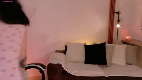 ANABEL WOLF  online show from April 2026 02:23:02 PM
