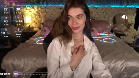 Nika online show from April 2026 07:30:02 PM