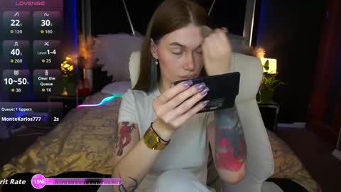 Nika online show from May 2026 08:25:01 PM