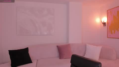 Ana  online show from February 2025 03:28:01 AM