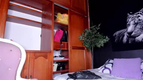 Anahi online show from May 2026 03:11:02 AM