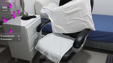 Snapshot of anahi_moore chatting on February 2025 01:23:01 AM Anahi Private is Open belly bigboobs bbw pantyhose squirt -domi nora fullmachine gravity dildo lovense online show from February 2025 01:23:01 AM