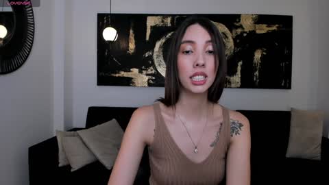 Snapshot of anaisnin1 chatting on December 2024 07:27:02 PM Anais Nin online show from December 2024 07:27:02 PM