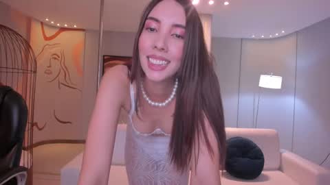 Snapshot of anaisnin1 chatting on March 2025 03:07:02 PM Anais Nin online show from March 2025 03:07:02 PM