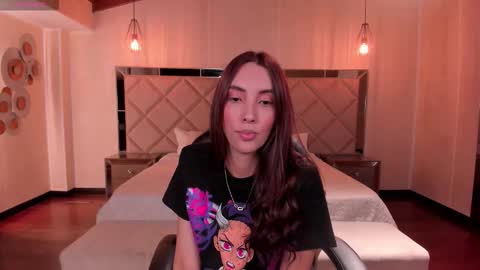 Snapshot of anaisnin1 chatting on October 2025 03:29:01 AM Anais Nin online show from October 2025 03:29:01 AM