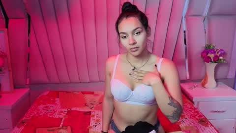 AbbyAndAntonela online show from September 2025 01:44:02 PM