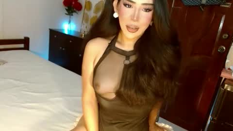 Thena online show from April 2026 11:13:02 PM