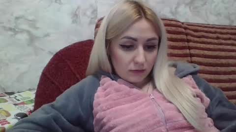 Snapshot of analqueen2024 chatting on December 2024 03:22:01 PM analqueen2024 online show from December 2024 03:22:01 PM