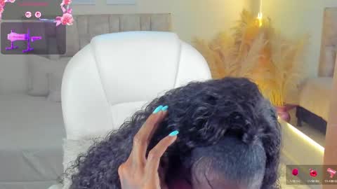 A N A  my connection hours are from 600 pm to 12 pm Colombian time online show from April 2026 01:37:01 AM