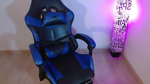 ana 3 online show from October 2025 01:57:01 AM