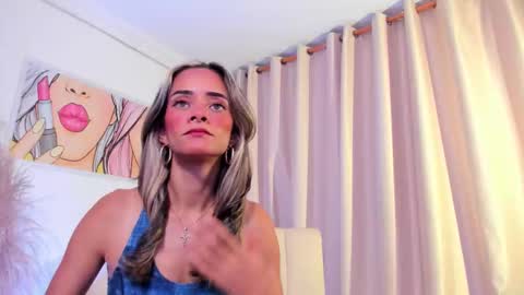 Snapshot of anaskinny chatting on February 2026 07:43:01 PM Ana online show from February 2026 07:43:01 PM