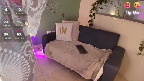 Anastacia online show from October 2025 12:45:01 PM