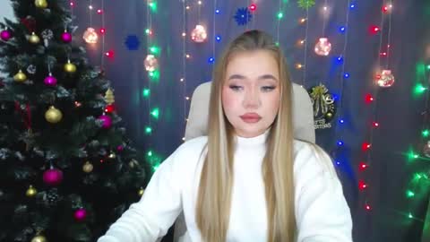 Snapshot of anastacyyellig chatting on December 2024 08:04:01 PM anastacyyellig online show from December 2024 08:04:01 PM