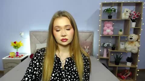 Snapshot of anastacyyellig chatting on March 2025 08:44:02 PM anastacyyellig online show from March 2025 08:44:02 PM