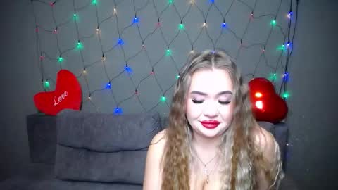 anastacyyellig online show from February 2026 10:17:01 PM