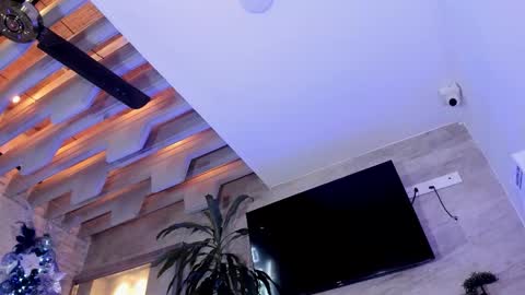 anastasia online show from October 2025 03:25:03 AM