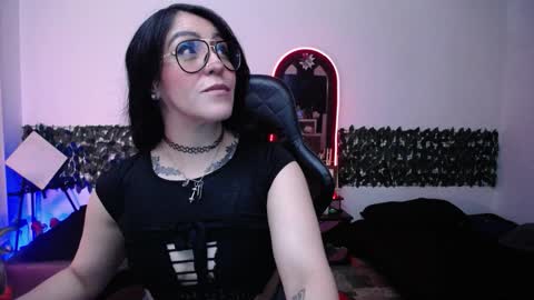 Jennyfer.... but u can say me Anastasia online show from November 2025 06:12:01 AM