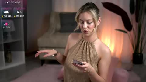 Snapshot of anastasiamills chatting on May 2026 07:30:02 PM AnastasiaMills online show from May 2026 07:30:02 PM