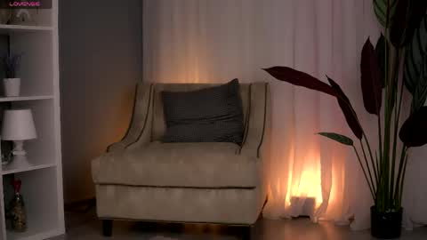Snapshot of anastasiamills chatting on May 2026 07:41:02 PM AnastasiaMills online show from May 2026 07:41:02 PM
