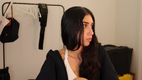 Snapshot of anastasiapetitegirll chatting on January 2025 01:47:01 AM Anastasia online show from January 2025 01:47:01 AM