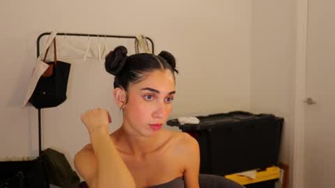 Snapshot of anastasiapetitegirll chatting on January 2025 12:30:01 AM Anastasia online show from January 2025 12:30:01 AM