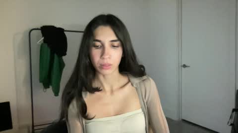 Snapshot of anastasiapetitegirll chatting on October 2025 12:18:02 AM Anastasia online show from October 2025 12:18:02 AM