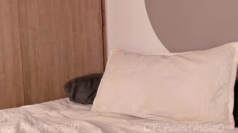 Anastassia online show from February 2025 06:08:02 AM