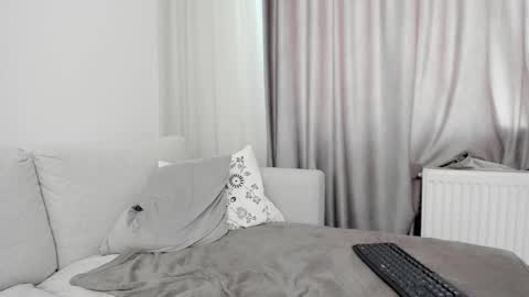 Andreea online show from February 2025 10:14:01 AM