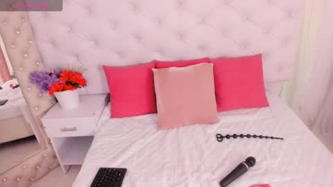 Snapshot of anchela_garcia chatting on October 2025 01:20:02 PM anchela garcia online show from October 2025 01:20:02 PM