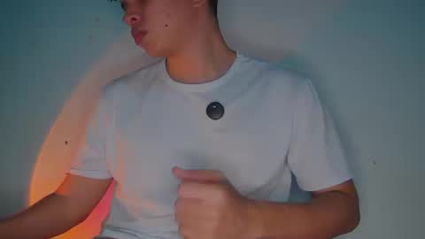 Snapshot of ancoder2912 chatting on February 2026 05:30:02 AM Andres online show from February 2026 05:30:02 AM