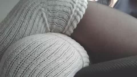   online show from November 2025 12:11:02 PM