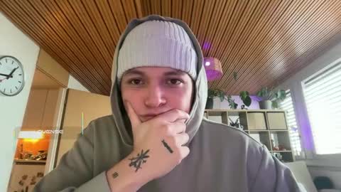 Snapshot of anddres_boss chatting on January 2026 10:17:02 AM Tell Me ANDRESS ----- online show from January 2026 10:17:02 AM