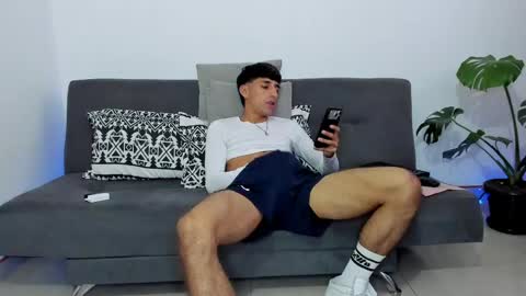 Ander Arias online show from April 2026 09:35:01 PM
