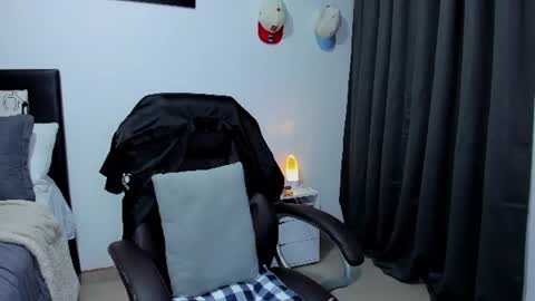 Ander Arias online show from June 2026 03:15:01 AM