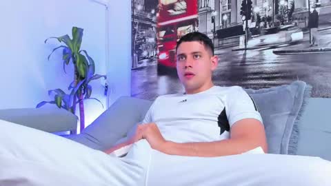 Snapshot of ander_perez chatting on March 2025 05:05:01 PM ANDER online show from March 2025 05:05:01 PM