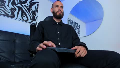 Snapshot of anders_x chatting on January 2025 07:05:01 PM Andrs - online show from January 2025 07:05:01 PM