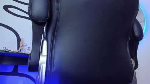 Snapshot of anders_x chatting on September 2025 11:59:02 PM Andrs - online show from September 2025 11:59:02 PM