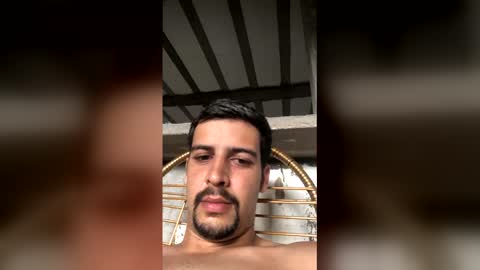 andersonneif1 online show from May 2026 12:00:02 PM
